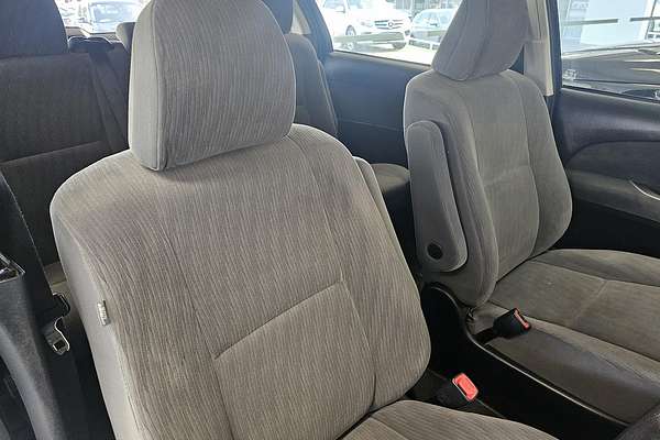 2016 Toyota Tarago GLi ACR50R
