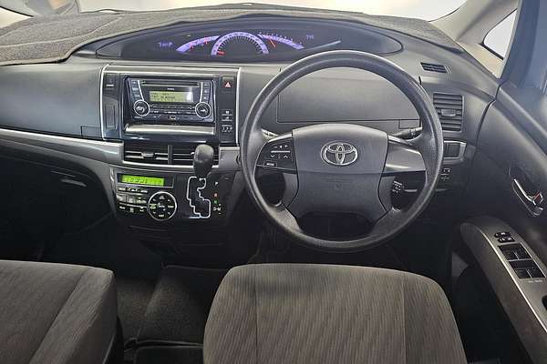 2016 Toyota Tarago GLi ACR50R