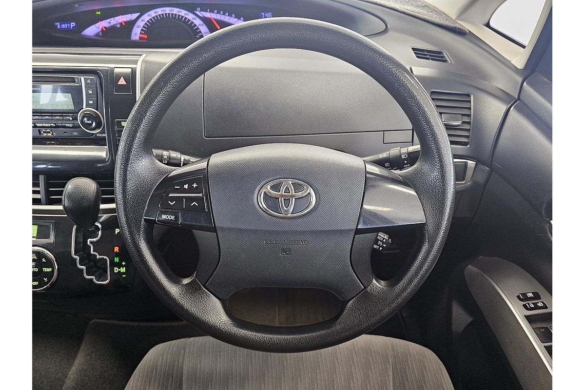 2016 Toyota Tarago GLi ACR50R