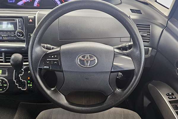 2016 Toyota Tarago GLi ACR50R
