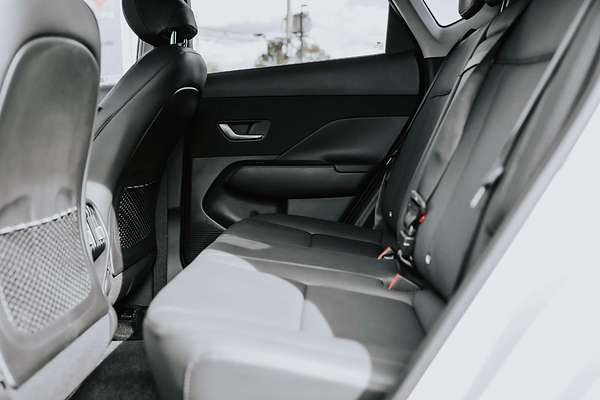 2025 Hyundai Kona Premium SX2.V3