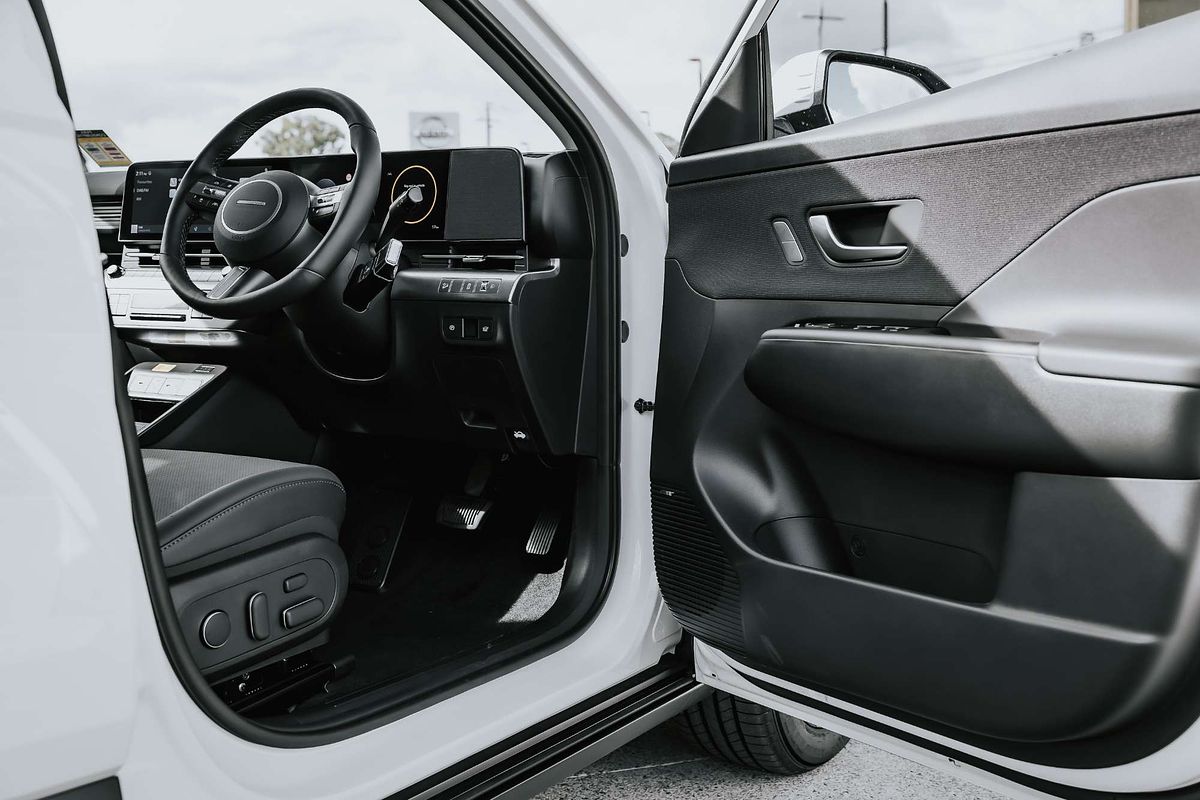 2025 Hyundai Kona Premium SX2.V3
