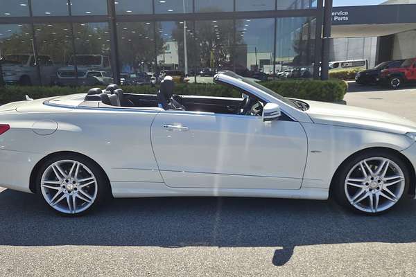 2012 Mercedes-Benz E-Class E350 BlueEFFICIENCY Avantgarde A207