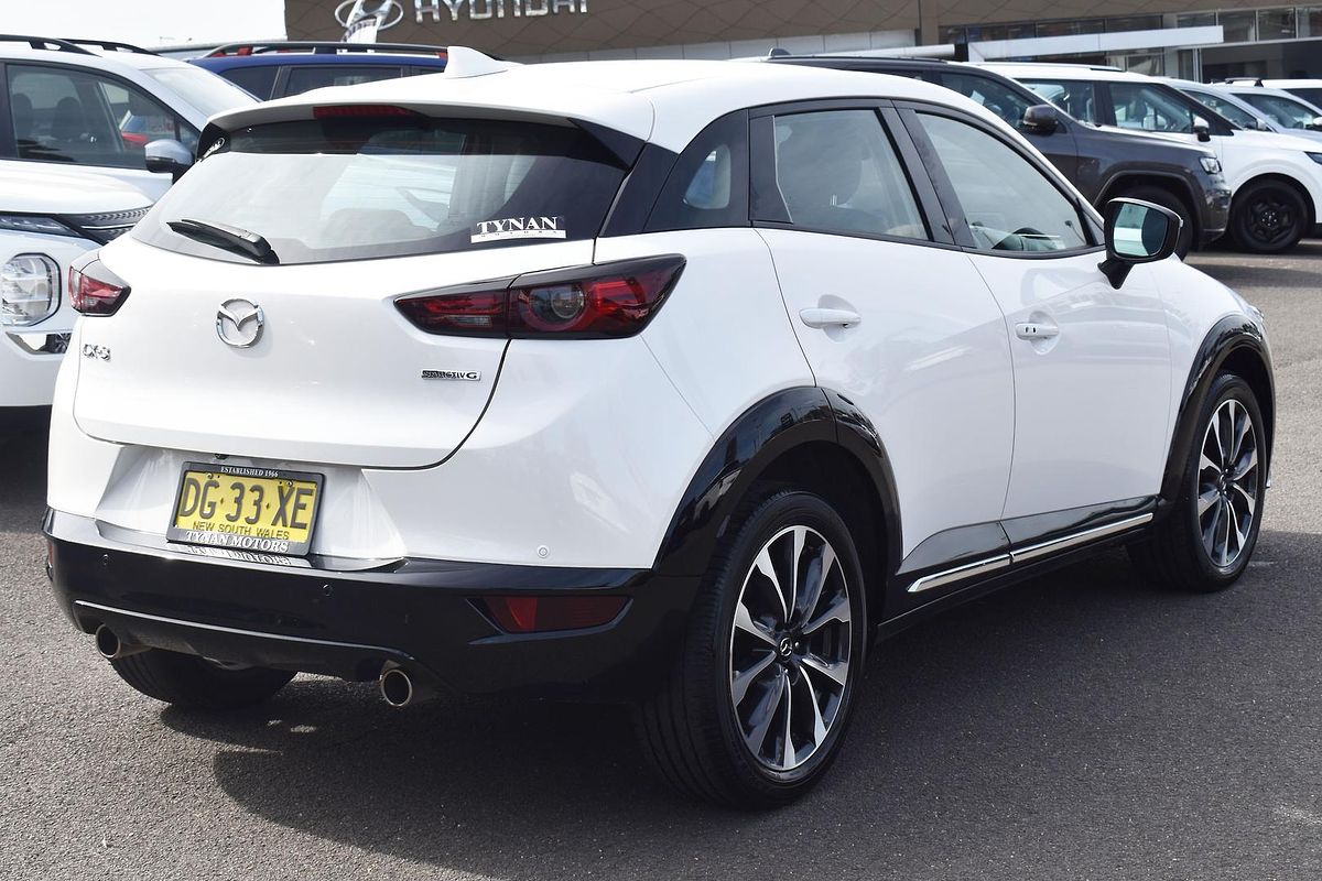 2023 Mazda CX-3 sTouring DK