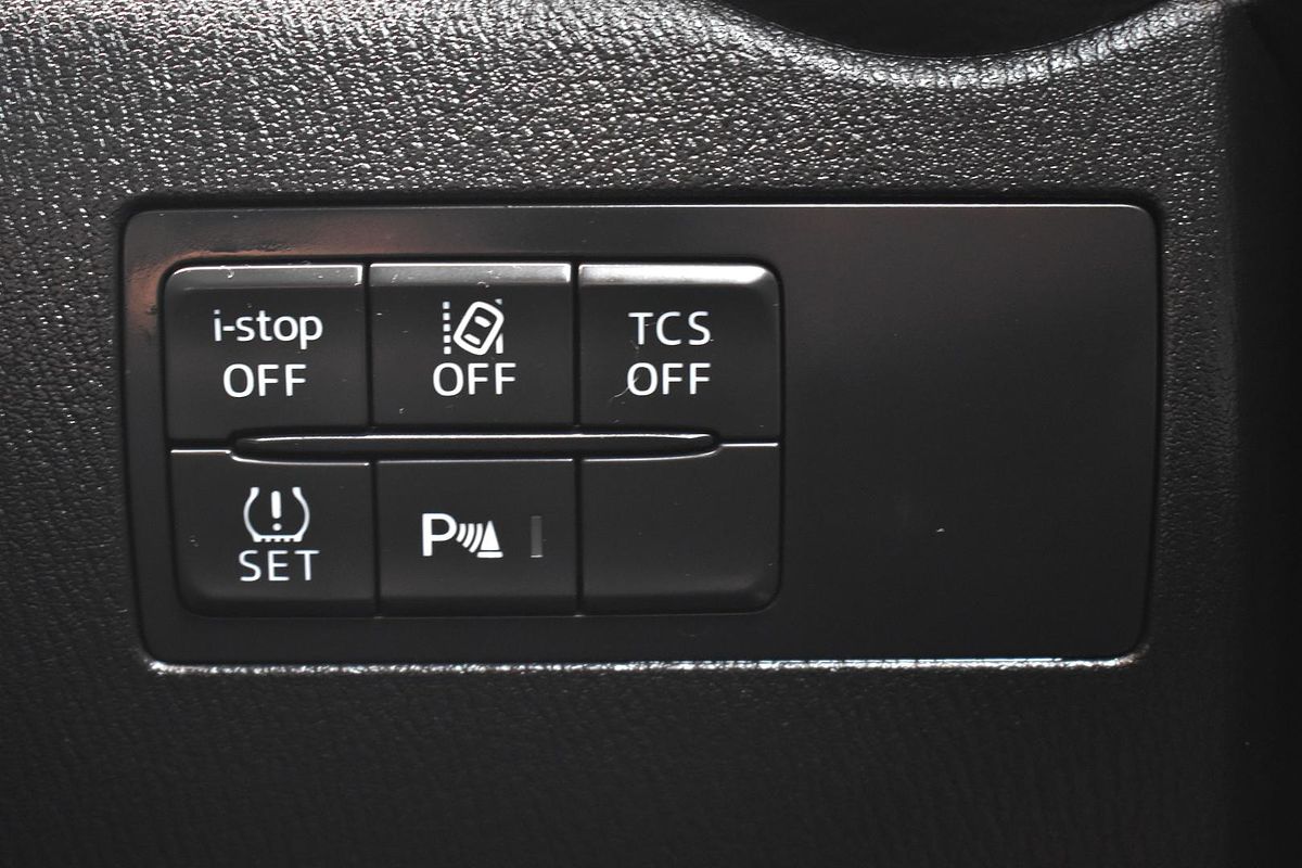2023 Mazda CX-3 sTouring DK