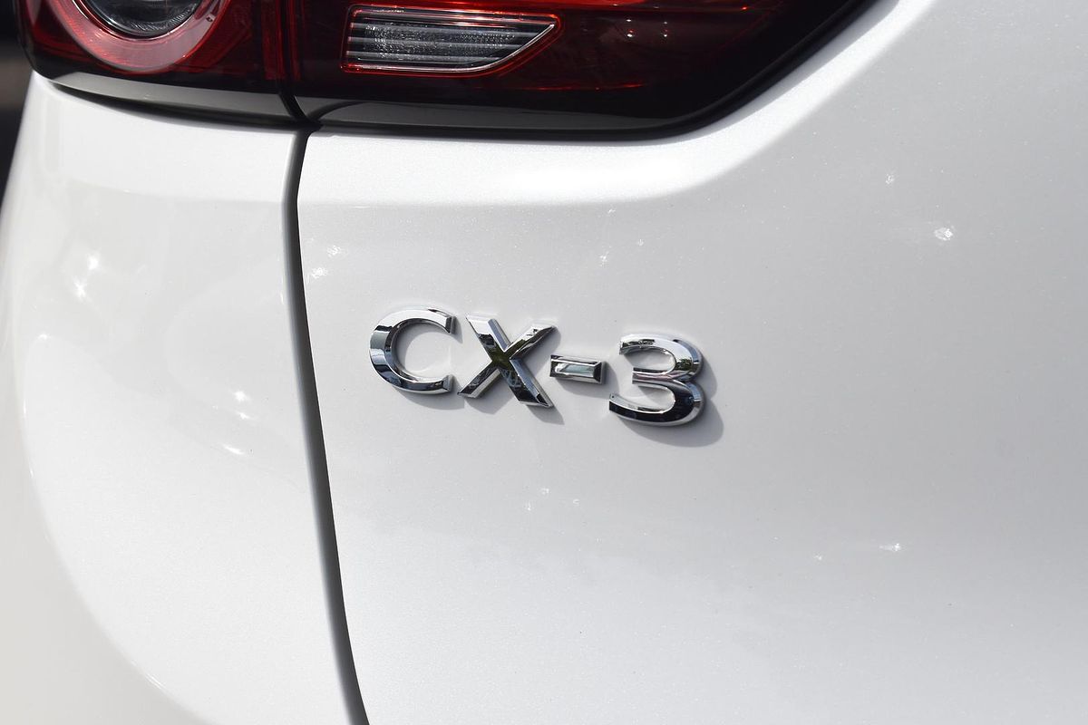 2023 Mazda CX-3 sTouring DK