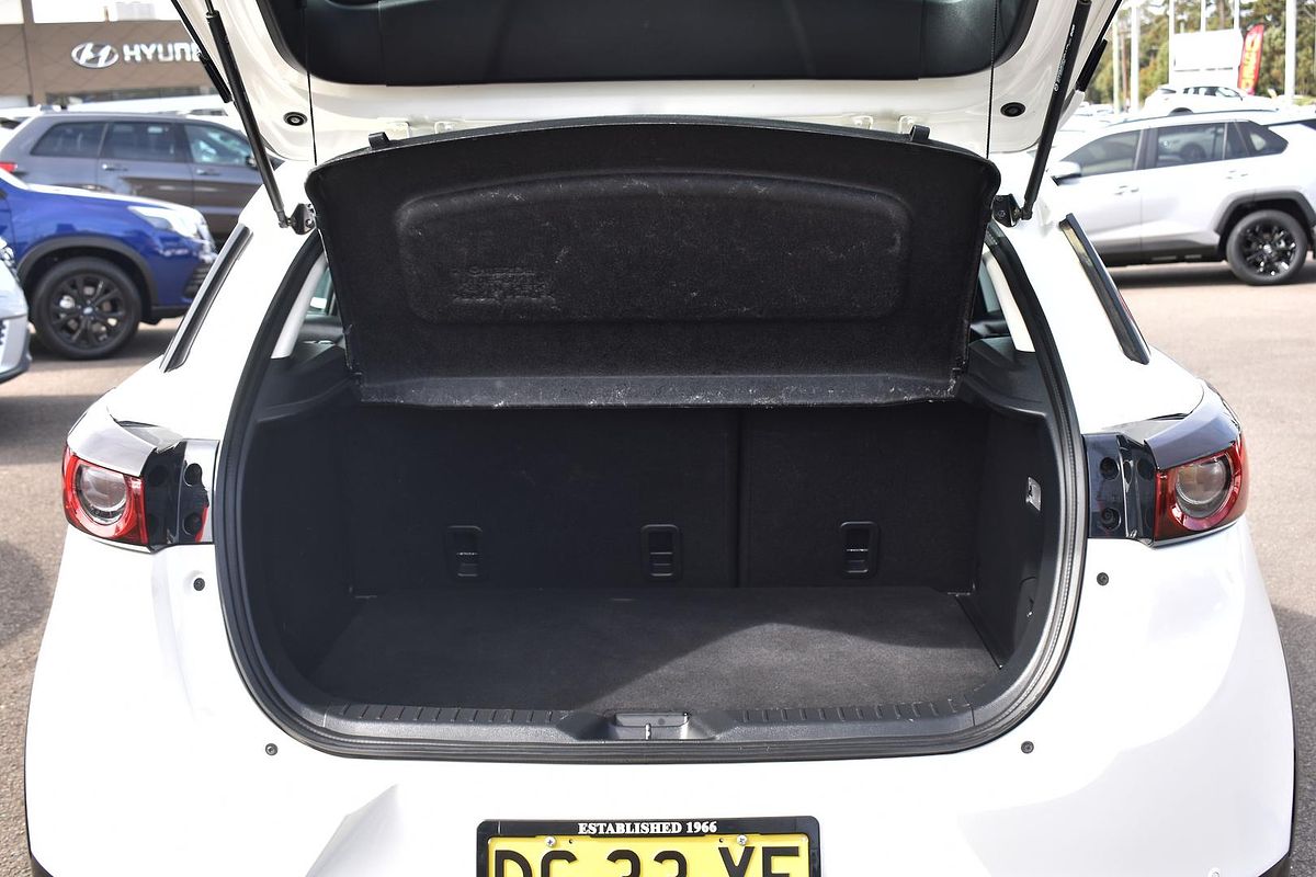 2023 Mazda CX-3 sTouring DK