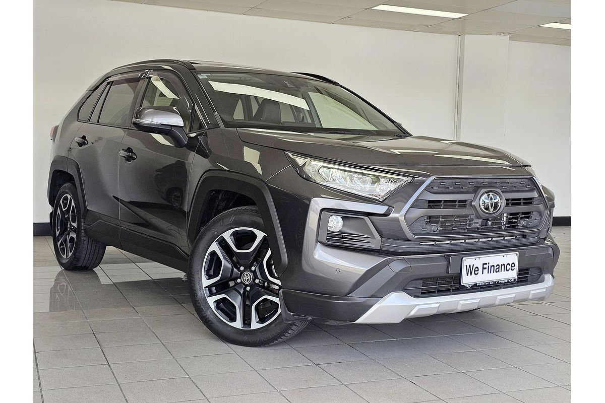 2021 Toyota RAV4 Edge AXAA54R