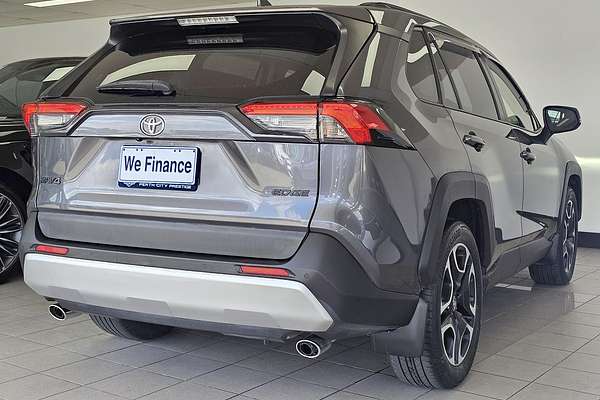 2021 Toyota RAV4 Edge AXAA54R