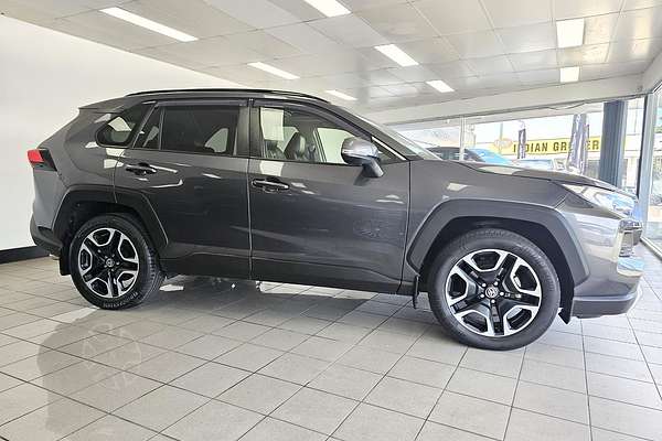 2021 Toyota RAV4 Edge AXAA54R