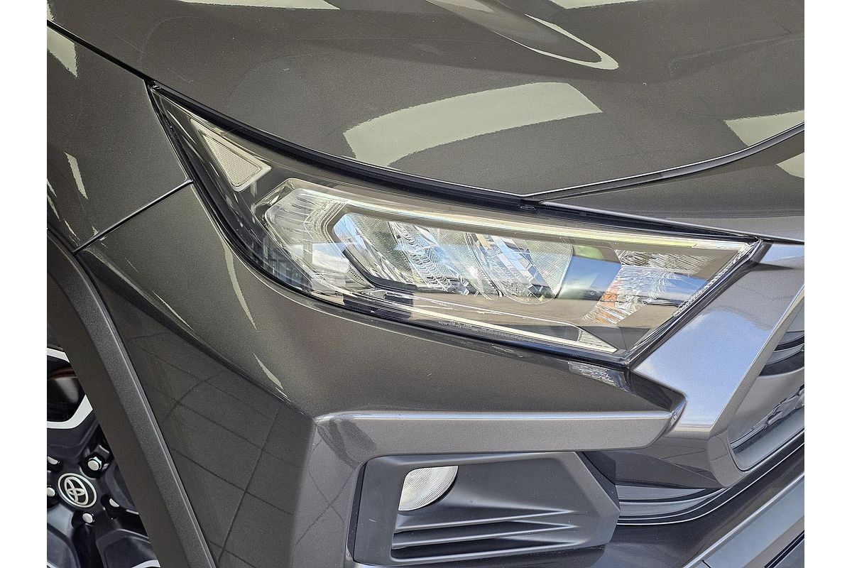 2021 Toyota RAV4 Edge AXAA54R