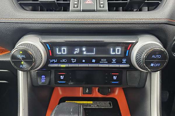 2021 Toyota RAV4 Edge AXAA54R