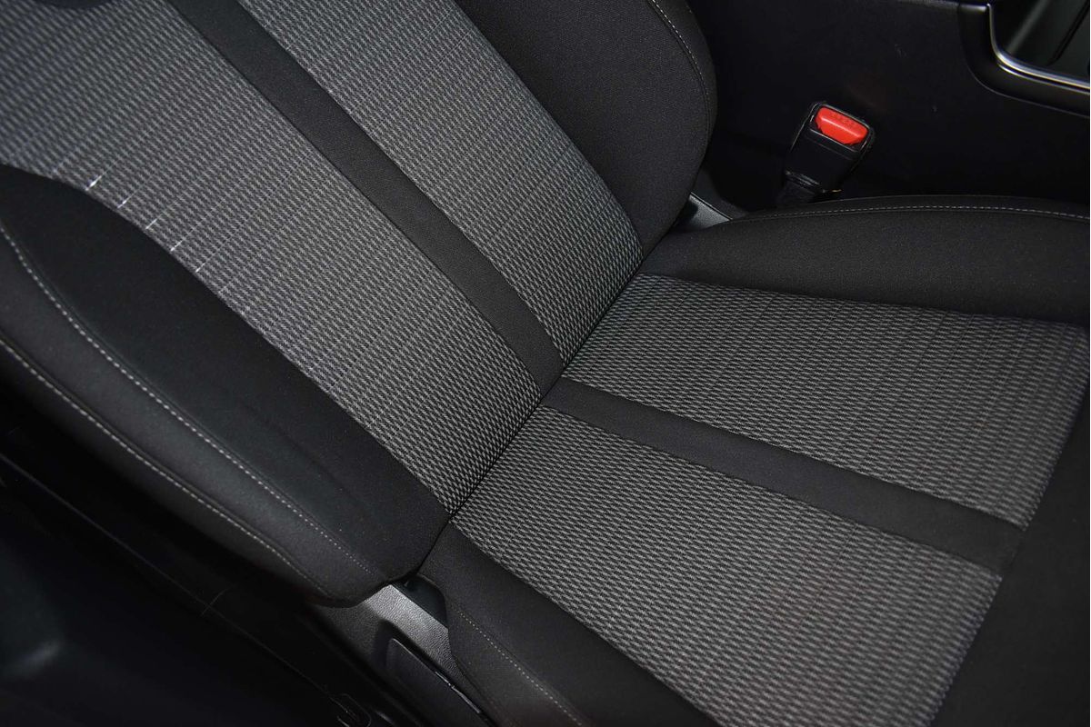 2023 Kia Sorento S MQ4