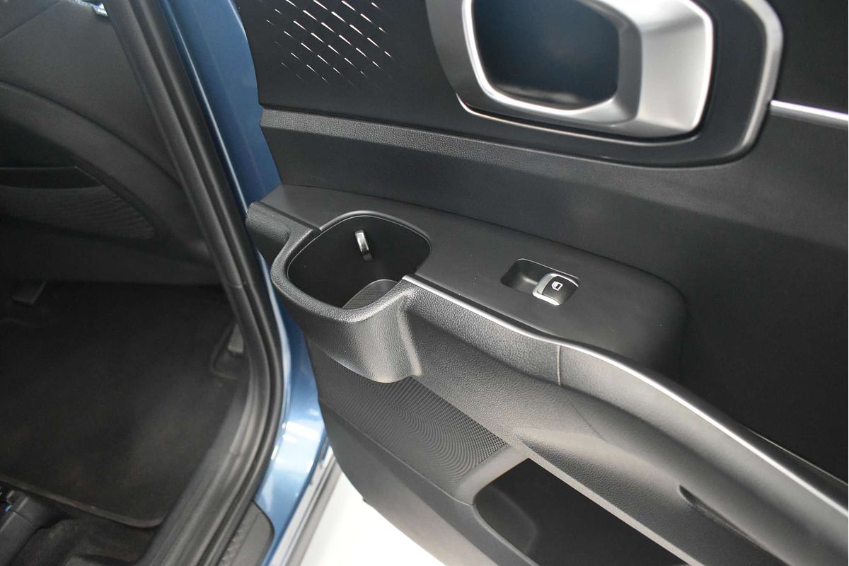 2023 Kia Sorento S MQ4