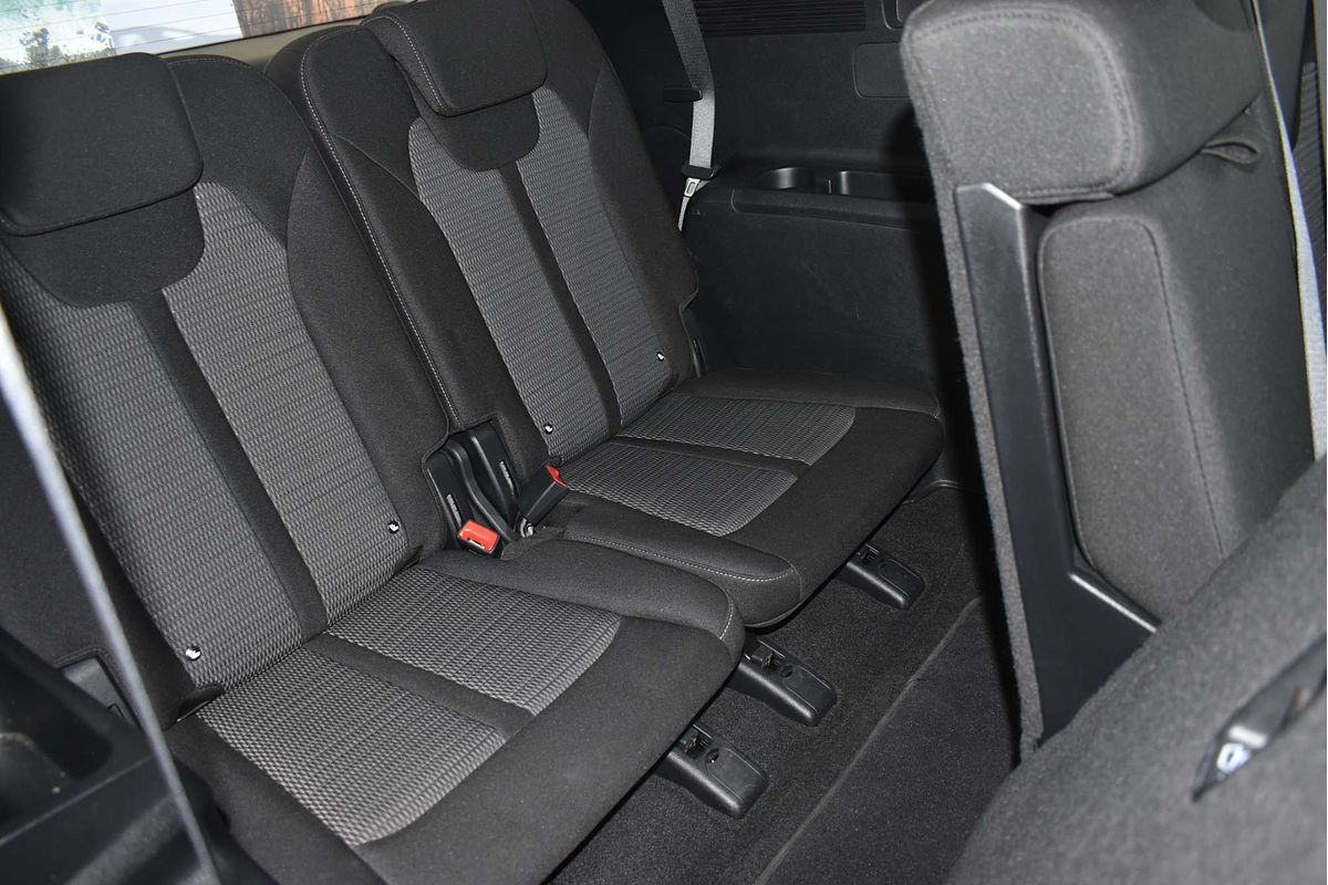2023 Kia Sorento S MQ4