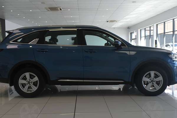 2023 Kia Sorento S MQ4