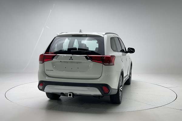 2018 Mitsubishi Outlander ES ZL