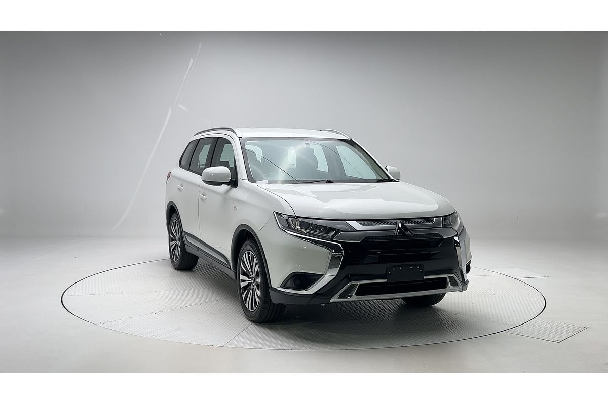 2018 Mitsubishi Outlander ES ZL