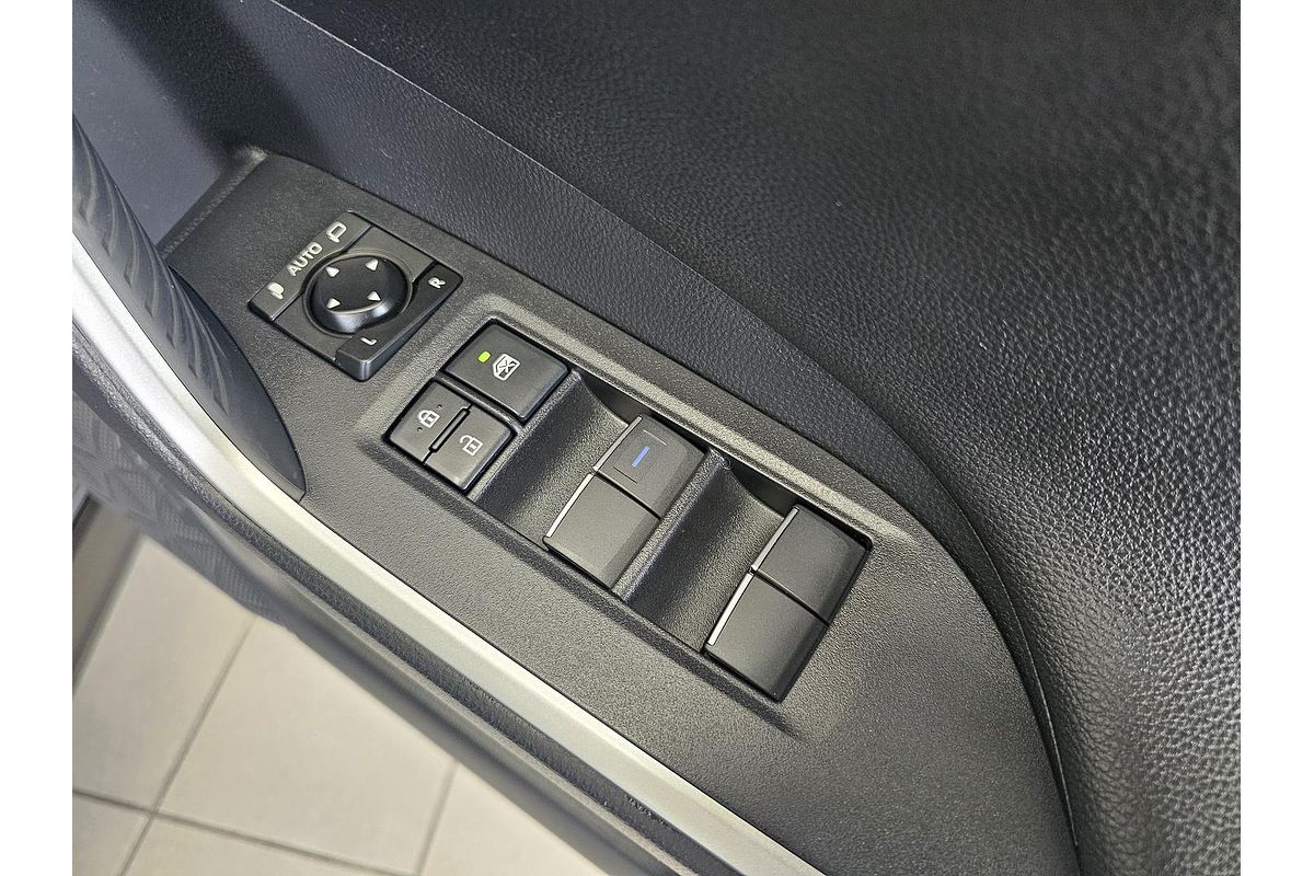 2021 Toyota RAV4 Edge AXAA54R