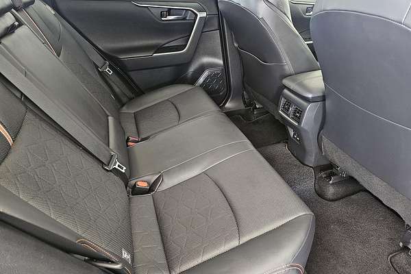 2021 Toyota RAV4 Edge AXAA54R
