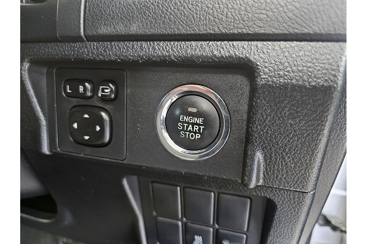 2014 Toyota Landcruiser Prado Altitude KDJ150R