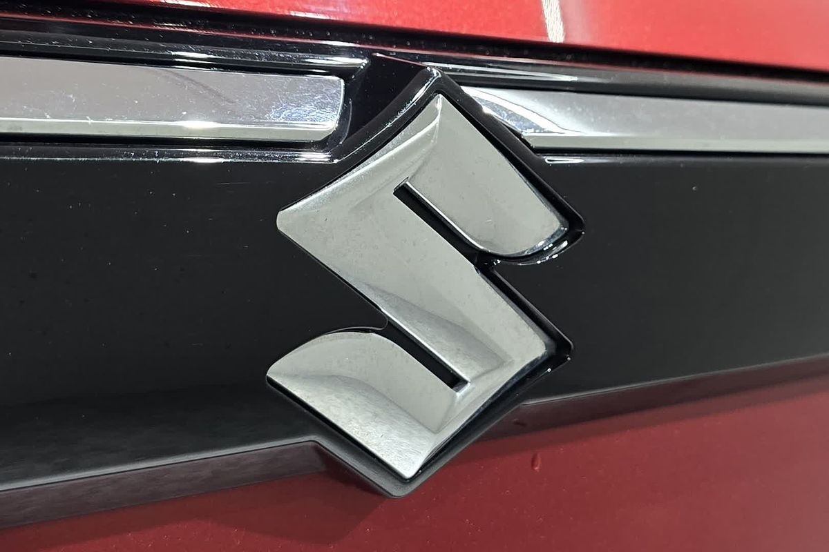 2023 Suzuki S-Cross  JYB