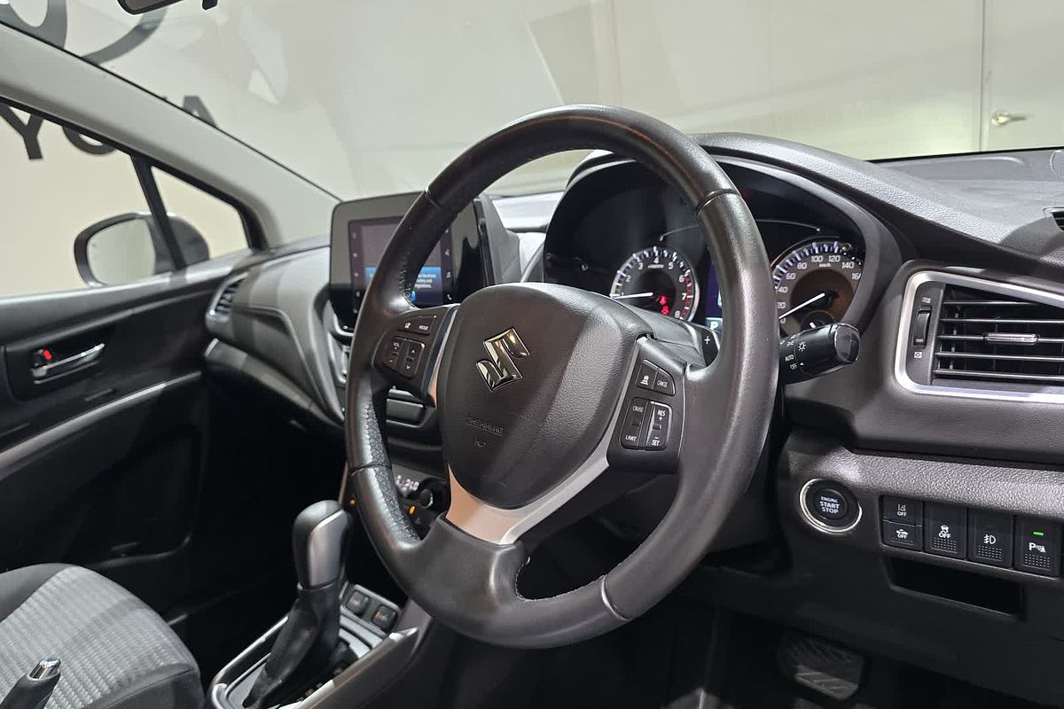 2023 Suzuki S-Cross  JYB