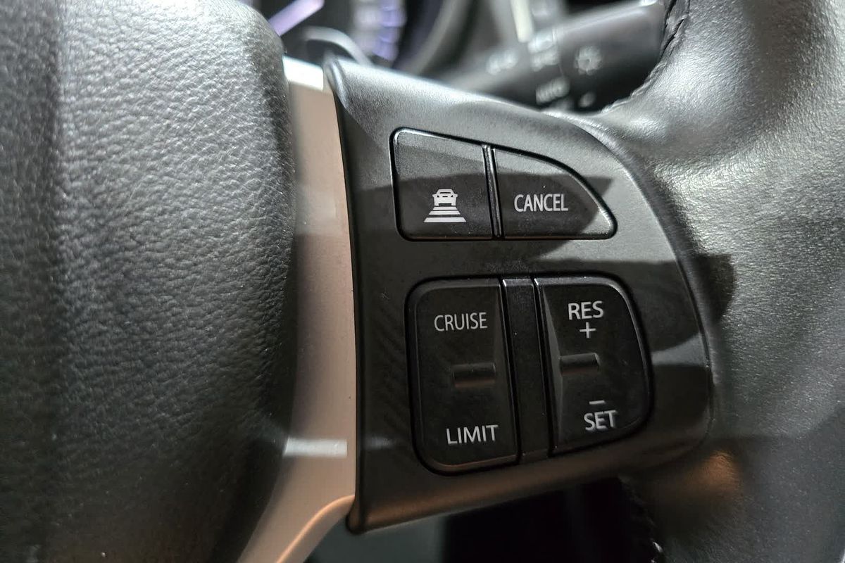 2023 Suzuki S-Cross  JYB