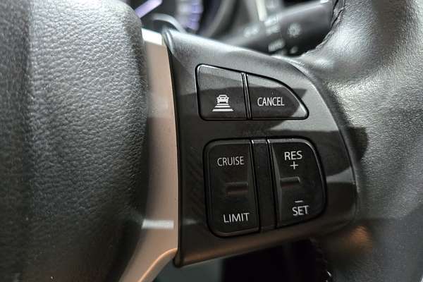 2023 Suzuki S-Cross  JYB