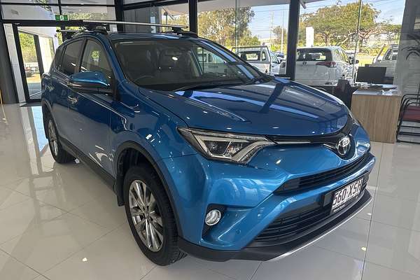 2017 Toyota RAV4 Cruiser ASA44R