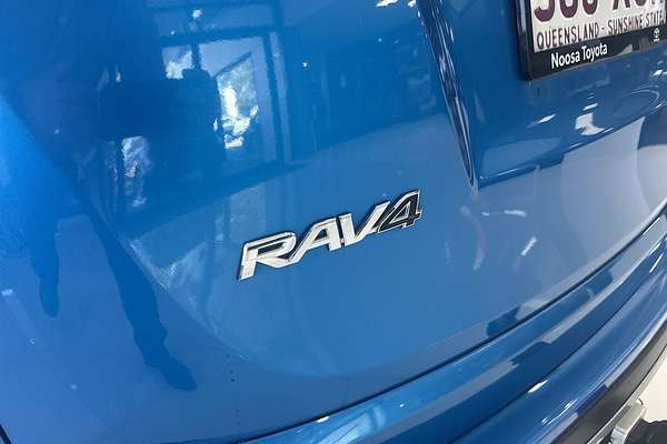 2017 Toyota RAV4 Cruiser ASA44R