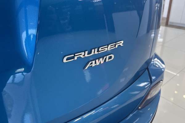 2017 Toyota RAV4 Cruiser ASA44R