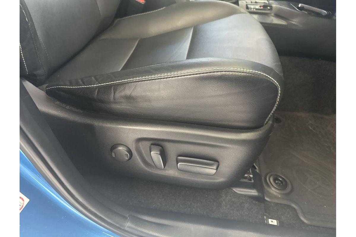 2017 Toyota RAV4 Cruiser ASA44R