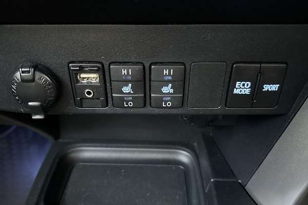 2017 Toyota RAV4 Cruiser ASA44R