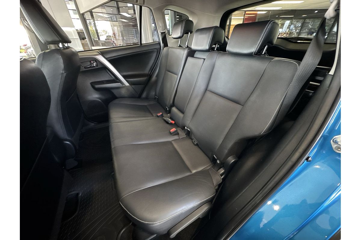 2017 Toyota RAV4 Cruiser ASA44R