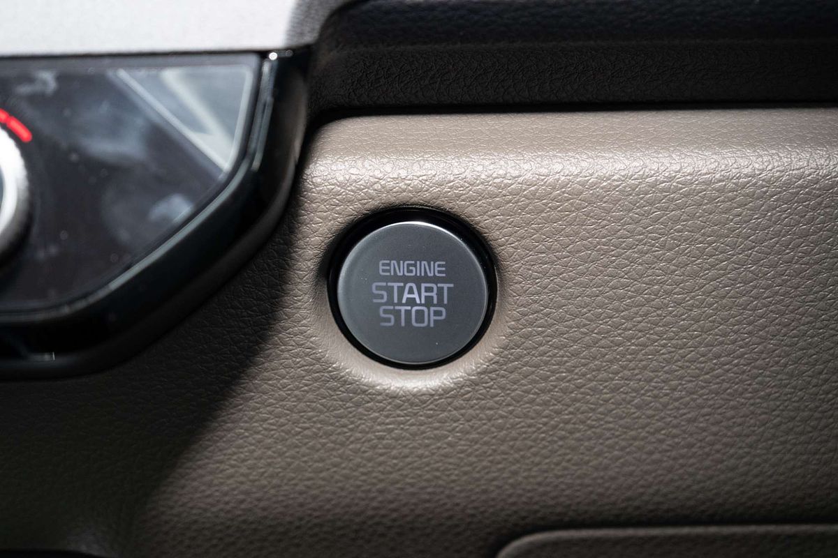 2025 Kia Carnival GT-Line KA4 PE