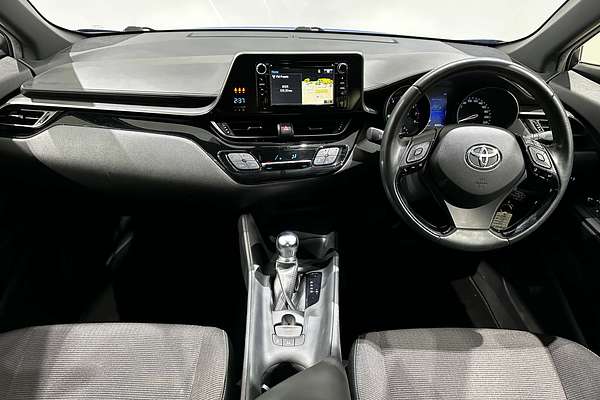 2019 Toyota C-HR  NGX10R