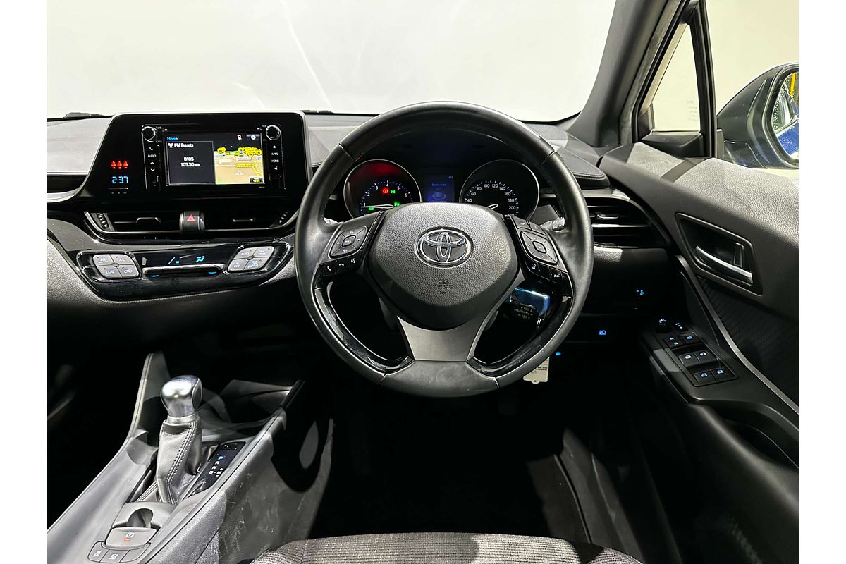 2019 Toyota C-HR  NGX10R