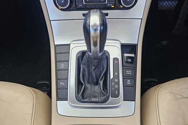 2011 Volkswagen Passat 125TDI Highline Type 3C