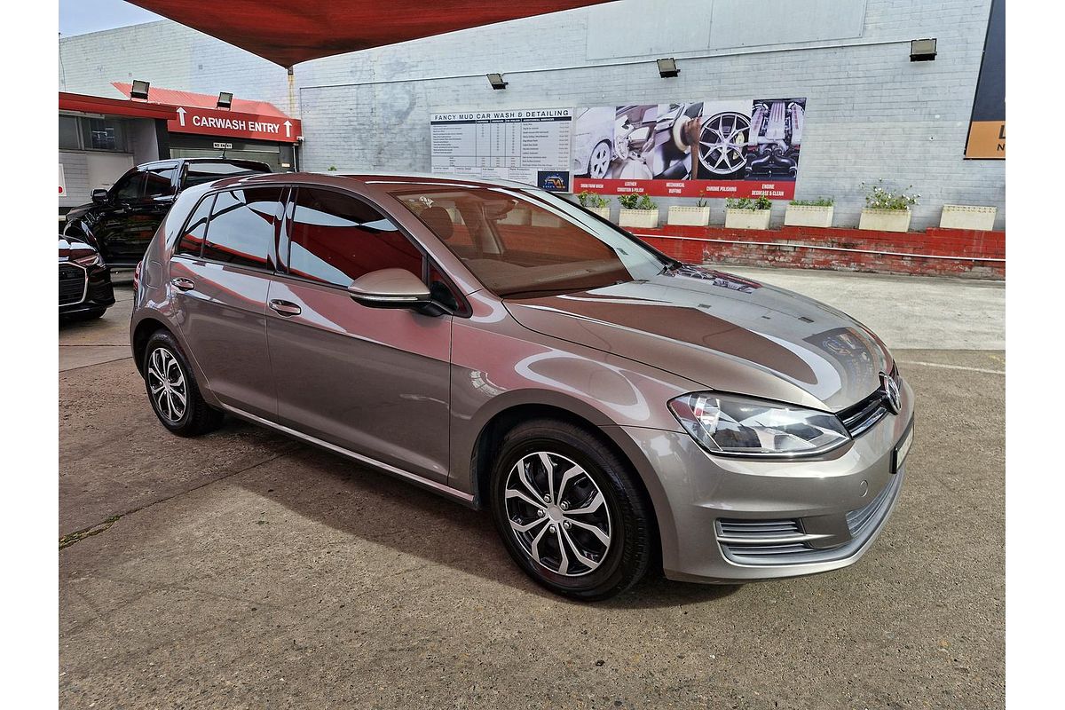 2016 Volkswagen Golf 92TSI 7