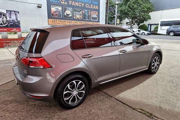 2016 Volkswagen Golf 92TSI 7