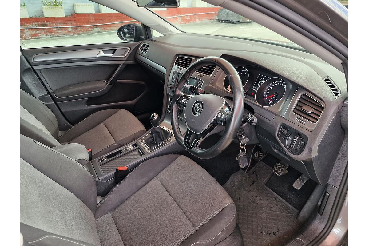 2016 Volkswagen Golf 92TSI 7