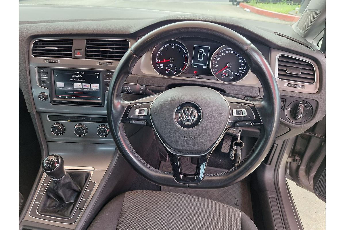 2016 Volkswagen Golf 92TSI 7