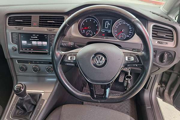 2016 Volkswagen Golf 92TSI 7