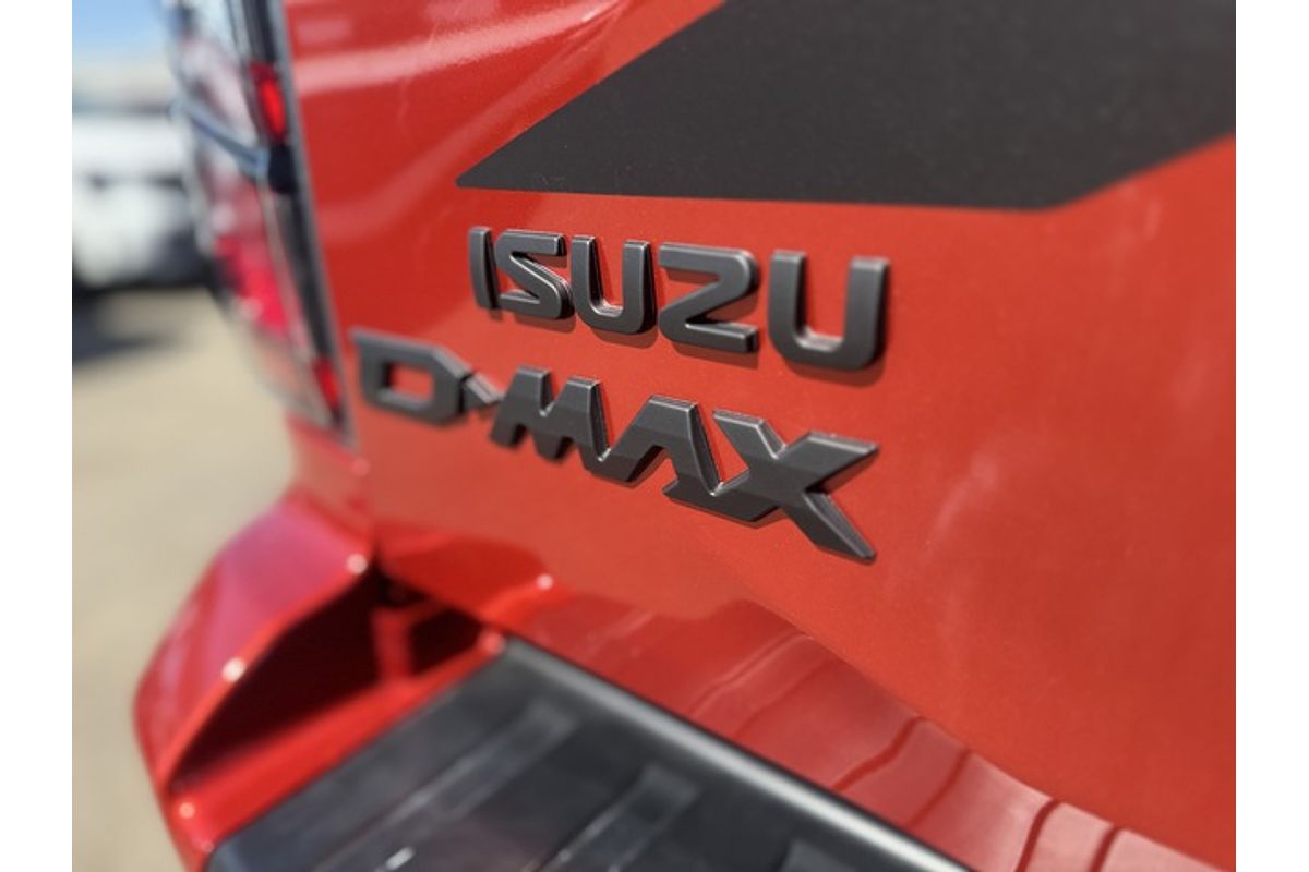 2024 Isuzu D-MAX BLADE 4X4