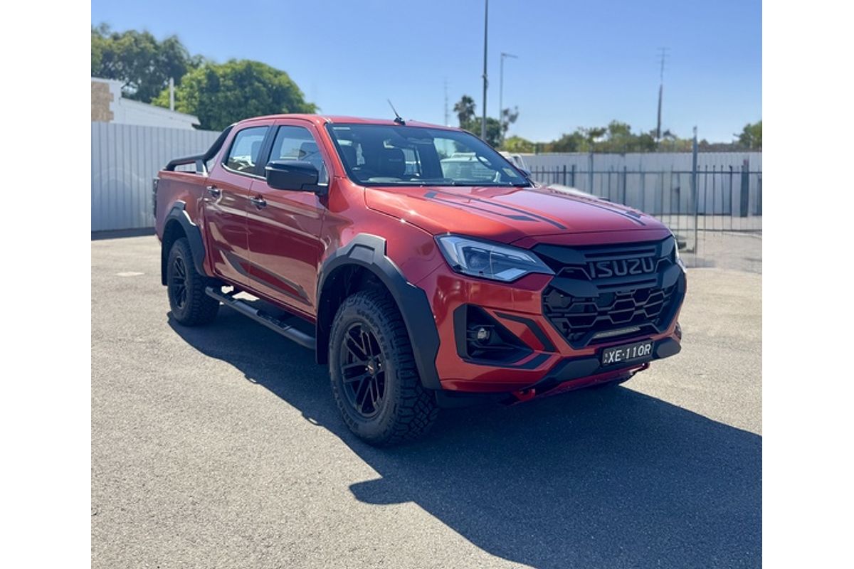 2024 Isuzu D-MAX BLADE 4X4