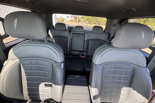 2025 Kia Tasman X-Line TK 4X4