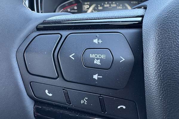 2024 Isuzu D-MAX BLADE 4X4