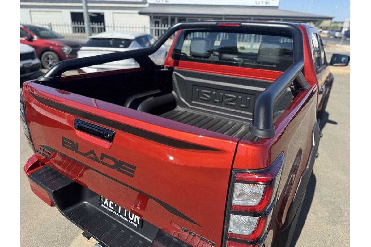 2024 Isuzu D-MAX BLADE 4X4