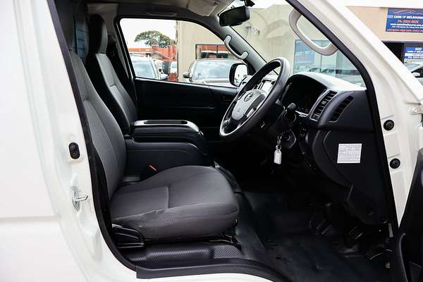 2018 Toyota Hiace TRH201R LWB
